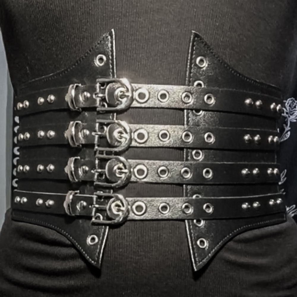 SOLD - NWOT Faux Leather Eyelet Buckle Studded Waist Corset - Picture 1 of 3